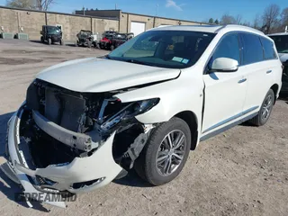 2019 Infiniti QX60 Luxe z VIN 5N1DL0MM1KC514667, wystawiony jako IAAI lot #42069954 z przebiegiem 85 975 mil mil oraz . Historia ofert i sprzedaży dostępna na DreamBid. Obrazek 6.
