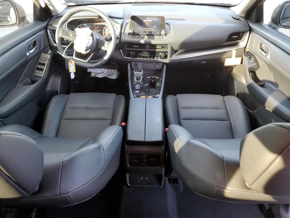 2024 Nissan Rogue SV with VIN 5N1BT3BAXRC711882, listed as a Copart auction lot 86823114 with 2,573 mi miles and Clean Title. Bid and sale history available at carsss.com. Image 8.