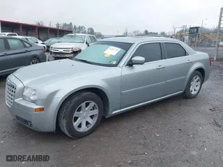 2005 Chrysler 300 with VIN 2C3AA53G65H663507, listed as a IAAI auction lot 41087795 with NaN miles. Bid and sale history available at carsss.com. Image 17.