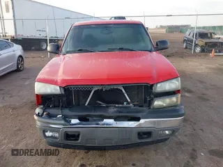 2005 Chevrolet Silverado 1500 Z71 with VIN 1GCEK19B75E124688, listed as a IAAI auction lot 41897171 with 101,547 mi miles and . Bid and sale history available at DreamBid. Image 13.