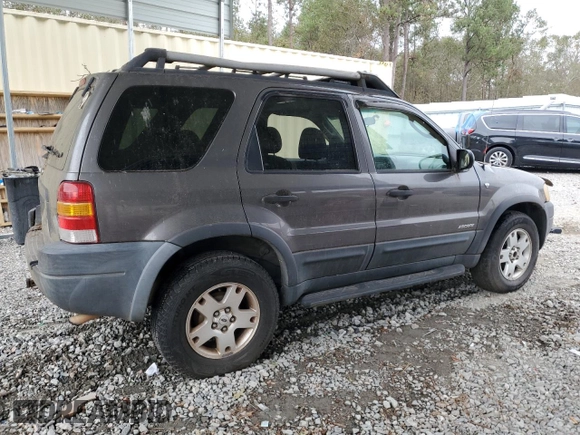 2002 Ford Escape XLT Choice with VIN 1FMYU04152KD42217, listed as a Copart auction lot 78302074 with 234,472 mi miles and Salvage Title. Bid and sale history available at carsss.com. Image 3.