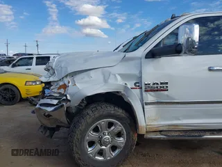 2015 Ram 2500 Laramie with VIN 3C6UR5FL3FG582483, listed as a IAAI auction lot 41307712 with 1 mi miles. Bid and sale history available at carsss.com. Image 6.