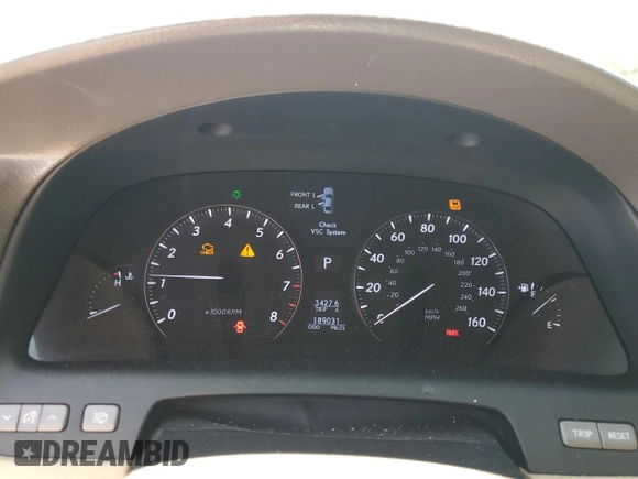 2007 Lexus LS 460 L z VIN JTHGL46F475017260, wystawiony jako Copart lot #55674615 z przebiegiem 189 031 mil mil oraz Szkody całkowita. Historia ofert i sprzedaży dostępna na DreamBid. Obrazek 9.