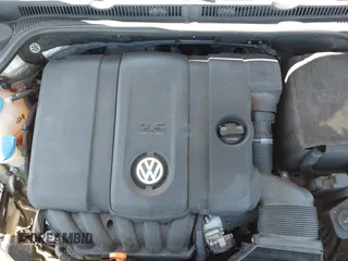 2011 Volkswagen Jetta SEL with VIN 3VWLX7AJ6BM330148, listed as a IAAI auction lot 41663551 with 128,673 mi miles and . Bid and sale history available at DreamBid. Image 10.