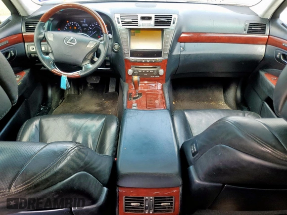 2012 Lexus LS 460 L with VIN JTHGL5EF0C5045591, listed as a Copart auction lot 59752355 with 237,294 mi miles and Clean title. Bid and sale history available at DreamBid. Image 8.