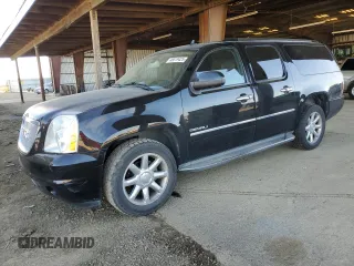2013 GMC Yukon XL Denali with VIN 1GKS2MEF9DR274424, listed as a Copart auction lot 46519425 with 178,526 mi miles and Clean Title. Bid and sale history available at carsss.com. Image 1.