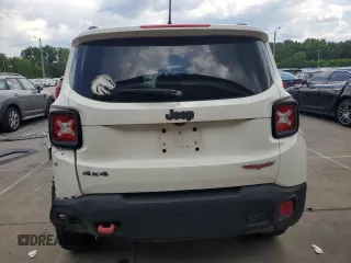 2016 Jeep Renegade Trailhawk z VIN ZACCJBCT9GPC89105, wystawiony jako Copart lot #62579715 z przebiegiem 136 167 mil mil oraz Szkoda całkowita • Salvage title. Historia ofert i sprzedaży dostępna na DreamBid. Obrazek 6.
