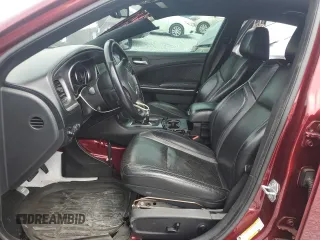 2019 Dodge Charger SXT z VIN 2C3CDXBG1KH730295, wystawiony jako Copart lot #55583855 z przebiegiem 143 472 mil mil oraz Nie do naprawy • Non repairable. Historia ofert i sprzedaży dostępna na DreamBid. Obrazek 7.