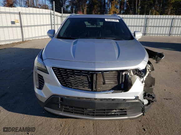 2020 Cadillac XT4 FWD Premium Luxury with VIN 1GYFZCR45LF078258, listed as a Copart auction lot 82302144 with 81,643 mi miles and Salvage Title. Bid and sale history available at carsss.com. Image 5.