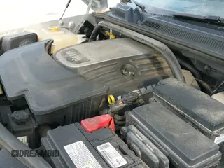 2008 Jeep Commander Limited с VIN 1J8HG58278C182722, выставлен на аукционе IAAI как лот 43174800 с пробегом 141 180 миль миль и . История ставок и продаж доступна на DreamBid. Изображение 13.