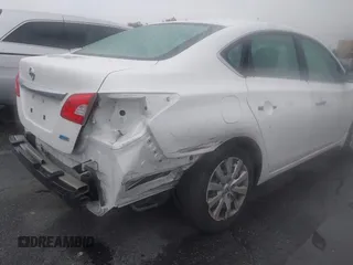 2014 Nissan Sentra SV z VIN 3N1AB7AP6EL693057, wystawiony jako IAAI lot #41556894 z przebiegiem 134 996 mil mil oraz . Historia ofert i sprzedaży dostępna na DreamBid. Obrazek 6.
