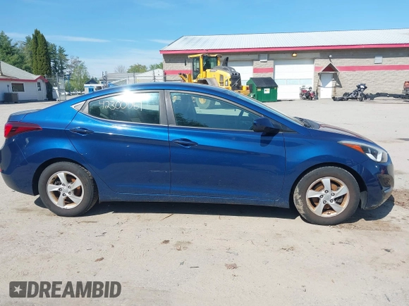 2015 Hyundai Elantra SE z VIN 5NPDH4AE7FH565322, wystawiony jako IAAI lot #42300061 z przebiegiem 94 342 mil mil oraz . Historia ofert i sprzedaży dostępna na DreamBid. Obrazek 14.