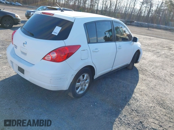 2009 Nissan Versa 1.8 SL with VIN 3N1BC13E99L476571, listed as a IAAI auction lot 41863208 with 1 mi miles. Bid and sale history available at carsss.com. Image 4.