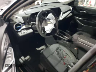 2025 Chevrolet Trax LS with VIN KL77LFEP0SC094524, listed as a Copart auction lot 83878824 with Not Provided miles and Salvage Title. Bid and sale history available at DreamBid. Image 8.