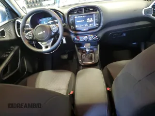 2025 Kia Soul LX with VIN KNDJ23AU5S7243802, listed as a Copart auction lot 54046585 with 11,984 mi miles and Clean Title. Bid and sale history available at DreamBid. Image 8.