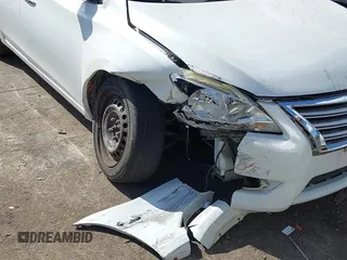 2014 Nissan Sentra S with VIN 3N1AB7APXEL662717, listed as a IAAI auction lot 40998099 with 133,363 mi miles and . Bid and sale history available at DreamBid. Image 6.