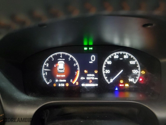 2024 Honda HR-V Sport with VIN 3CZRZ2H52RM710983, listed as a Copart auction lot 42246855 with 22,732 mi miles and Salvage Title. Bid and sale history available at carsss.com. Image 9.