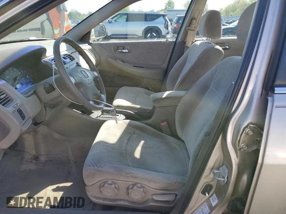2001 Honda Accord LX z VIN 1HGCG66581A001943, wystawiony jako Copart lot #54976975 z przebiegiem 122 968 mil mil oraz Czysty tytuł • Clean title. Historia ofert i sprzedaży dostępna na DreamBid. Obrazek 7.