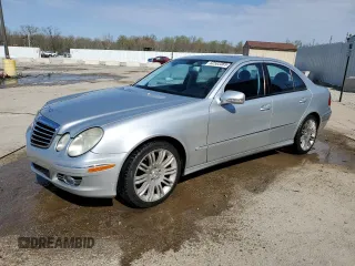 2008 Mercedes-Benz E 350 Luxury z VIN WDBUF87X08B205611, wystawiony jako Copart lot #52583385 z przebiegiem 158 270 mil mil oraz Nie do naprawy • Non repairable. Historia ofert i sprzedaży dostępna na DreamBid. Obrazek 1.