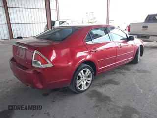 2007 Ford Fusion SEL with VIN 3FAHP081X7R118519, listed as a IAAI auction lot 41693342 with 210,655 mi miles. Bid and sale history available at carsss.com. Image 4.