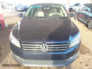 2012 Volkswagen Passat SE w/Sunroof with VIN 1VWBM7A39CC101522, listed as a IAAI auction lot 41484783 with 198,622 mi miles. Bid and sale history available at carsss.com. Image 6.