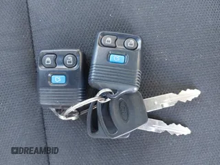 2023 Ford Police Interceptor Utility z VIN 1FM5K8AW0PNA04947, wystawiony jako IAAI lot #41942825 z przebiegiem 37 121 mil mil oraz . Historia ofert i sprzedaży dostępna na DreamBid. Obrazek 11.