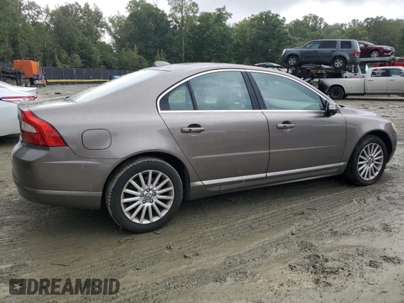 2008 Volvo S80 3.2L with VIN YV1AS982281056773, listed as a Copart auction lot 74117384 with 176,244 mi miles and Clean Title. Bid and sale history available at carsss.com. Image 3.