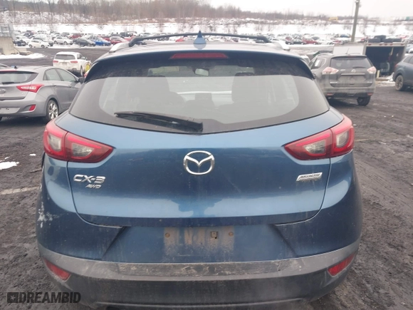 2018 Mazda CX-3 Sport with VIN JM1DKFB74J0320352, listed as a IAAI auction lot 41542089 with 111,017 mi miles. Bid and sale history available at carsss.com. Image 16.
