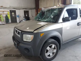 2004 Honda Element EX with VIN 5J6YH28584L013343, listed as a IAAI auction lot 42855052 with 163,544 mi miles and . Bid and sale history available at DreamBid. Image 15.