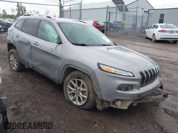 2014 Jeep Cherokee Latitude z VIN 1C4PJMCS1EW190833, wystawiony jako IAAI lot #42198520 z przebiegiem 168 146 mil mil oraz . Historia ofert i sprzedaży dostępna na DreamBid. Obrazek 1.