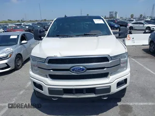 2018 Ford F-150 XL z VIN 1FTFW1EG9JFA95760, wystawiony jako IAAI lot #42299097 z przebiegiem 105 699 mil mil oraz . Historia ofert i sprzedaży dostępna na DreamBid. Obrazek 12.