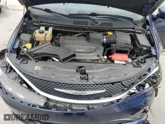 2018 Chrysler Pacifica Touring L with VIN 2C4RC1BG4JR204001, listed as a Copart auction lot 51656875 with 166,354 mi miles and Salvage Title. Bid and sale history available at DreamBid. Image 14.