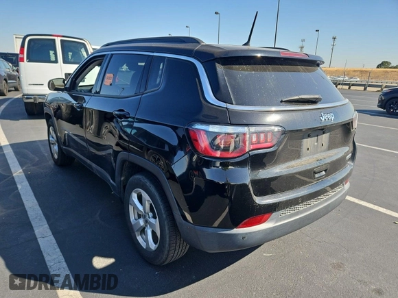 2018 Jeep Compass Latitude with VIN 3C4NJCBB3JT267351, listed as a IAAI auction lot 42715580 with 153,508 mi miles and . Bid and sale history available at DreamBid. Image 28.