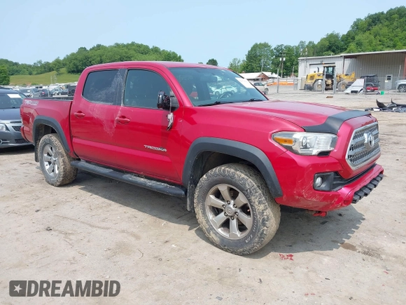 2017 Toyota Tacoma SR5 z VIN 3TMCZ5AN5HM066093, wystawiony jako IAAI lot #42370102 z przebiegiem 115 327 mil mil oraz . Historia ofert i sprzedaży dostępna na DreamBid. Obrazek 1.