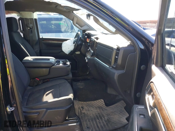 2023 GMC Sierra 1500 with VIN 3GTUUBE86PG360167, listed as a IAAI auction lot 41036667 with 19,983 mi miles and . Bid and sale history available at DreamBid. Image 5.