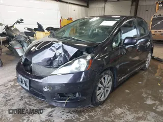 2013 Honda Fit Sport with VIN JHMGE8H59DC012780, listed as a IAAI auction lot 41929195 with 135,959 mi miles. Bid and sale history available at carsss.com. Image 18.