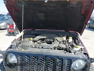 2021 Jeep Gladiator Willys z VIN 1C6HJTAG0ML536455, wystawiony jako IAAI lot #41702393 z przebiegiem 90 644 mil mil oraz . Historia ofert i sprzedaży dostępna na DreamBid. Obrazek 10.