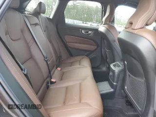 2024 Volvo XC60 Plus Dark Theme z VIN YV4H60DLXR1849191, wystawiony jako Copart lot #50136745 z przebiegiem 12 752 mil mil oraz Szkoda całkowita • Salvage title. Historia ofert i sprzedaży dostępna na DreamBid. Obrazek 12.
