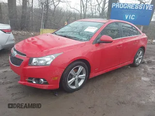 2014 Chevrolet Cruze 2LT z VIN 1G1PE5SB3E7278295, wystawiony jako IAAI lot #41517451 z przebiegiem 95 085 mil mil oraz . Historia ofert i sprzedaży dostępna na DreamBid. Obrazek 17.