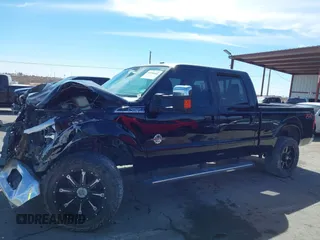 2016 Ford F-250 Lariat z VIN 1FT7W2BT8GEA78393, wystawiony jako IAAI lot #41590588 z przebiegiem 70 861 mil mil oraz . Historia ofert i sprzedaży dostępna na DreamBid. Obrazek 13.