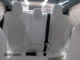 2025 Tesla Model 3 Long Range with VIN 5YJ3E1EA1SF913182, listed as a IAAI auction lot 42072870 with Not provided miles and . Bid and sale history available at DreamBid. Image 8.