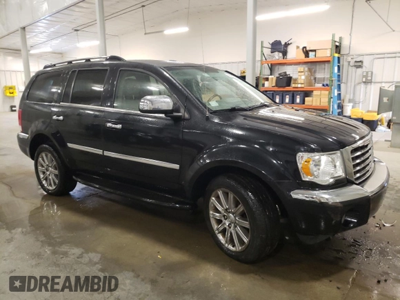 2008 Chrysler Aspen Limited z VIN 1A8HW58288F102734, wystawiony jako Copart lot #58589245 z przebiegiem 158 237 mil mil oraz Czysty tytuł • Clean title. Historia ofert i sprzedaży dostępna na DreamBid. Obrazek 4.