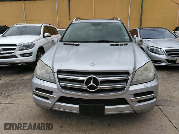 2012 Mercedes-Benz GL-Class GL 450 with VIN 4JGBF7BE1CA777189, listed as a IAAI auction lot 42201396 with 213,114 mi miles. Bid and sale history available at carsss.com. Image 12.