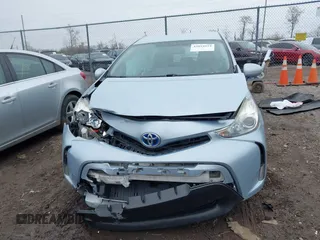 2015 Toyota Prius Two with VIN JTDZN3EU9FJ037766, listed as a IAAI auction lot 42019924 with 277,895 mi miles and . Bid and sale history available at DreamBid. Image 13.