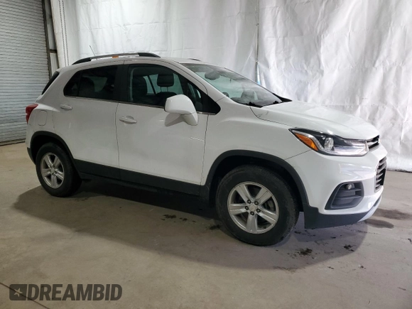 2019 Chevrolet Trax LT with VIN 3GNCJPSB0KL197413, listed as a Copart auction lot 51947465 with 68,541 mi miles and Clean Title. Bid and sale history available at carsss.com. Image 4.