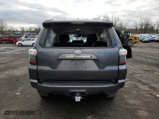 2020 Toyota 4Runner SR5 with VIN JTEBU5JRXL5813596, listed as a Copart auction lot 39779893 with 27,470 mi miles. Bid and sale history available at carsss.com. Image 6.