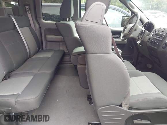 2008 Ford F-150 XL with VIN 1FTPX125X8FB47508, listed as a IAAI auction lot 42728339 with 127,809 mi miles and . Bid and sale history available at DreamBid. Image 8.