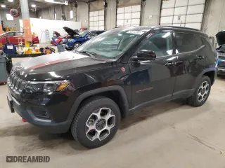 2022 Jeep Compass Trailhawk with VIN 3C4NJDDB2NT227769, listed as a Copart auction lot 50015805 with 32,408 mi miles and Salvage Title. Bid and sale history available at carsss.com. Image 1.