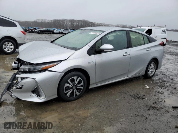 2017 Toyota Prius Plus with VIN JTDKARFP7H3044294, listed as a Copart auction lot 43511555 with 137,567 mi miles and Salvage Title. Bid and sale history available at DreamBid. Image 1.