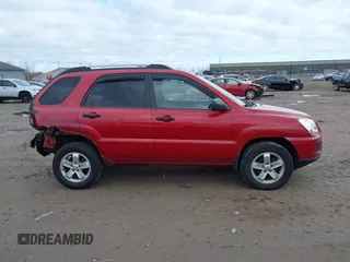 2010 Kia Sportage LX with VIN KNDKGCA32A7701050, listed as a IAAI auction lot 41923879 with 178,614 mi miles and . Bid and sale history available at carsss.com. Image 13.